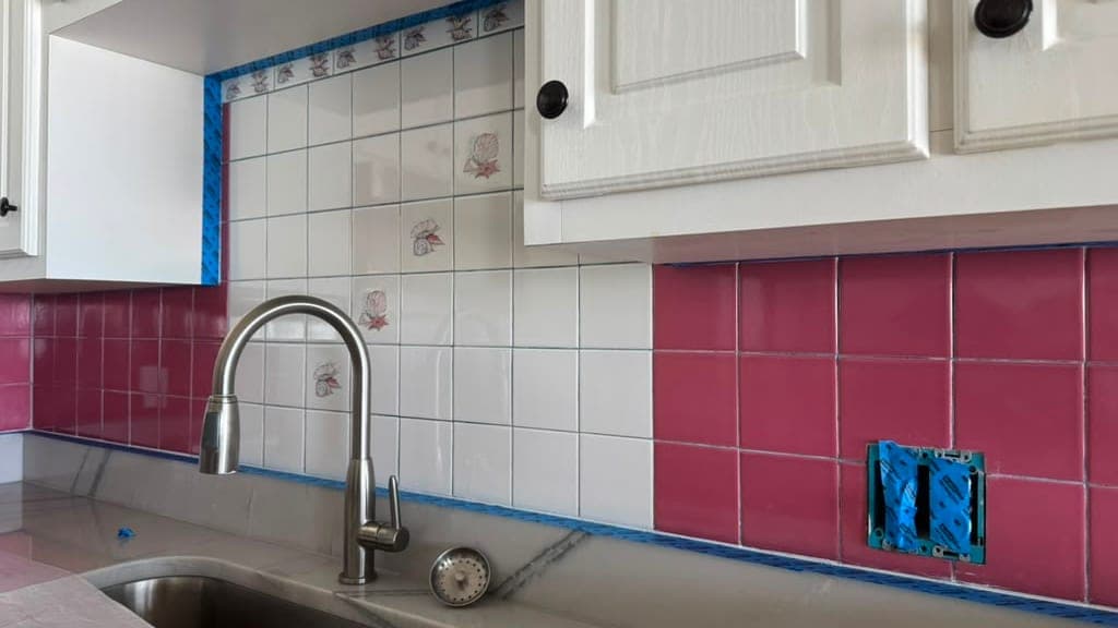 Antes — Renovación de azulejo de cocina · Santa Rosa Beach, FL